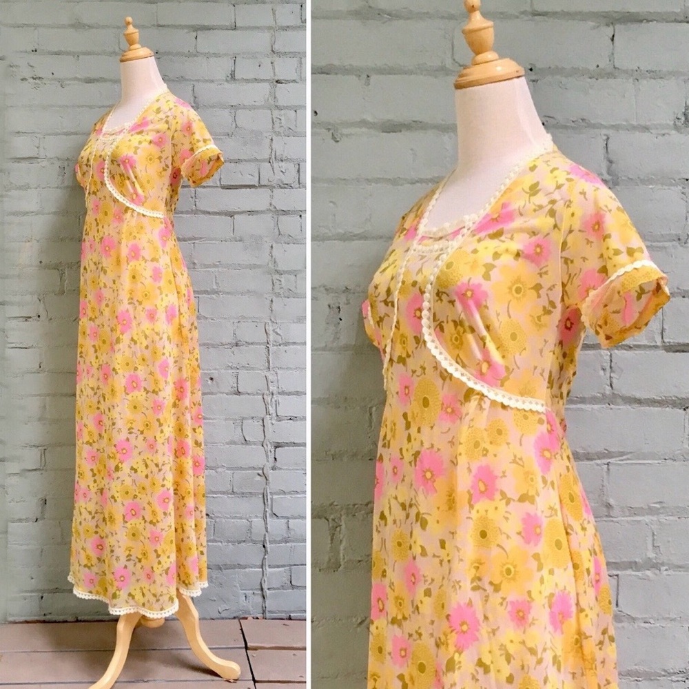 Vintage Floral Yellow & Pink Maxi Nightgown